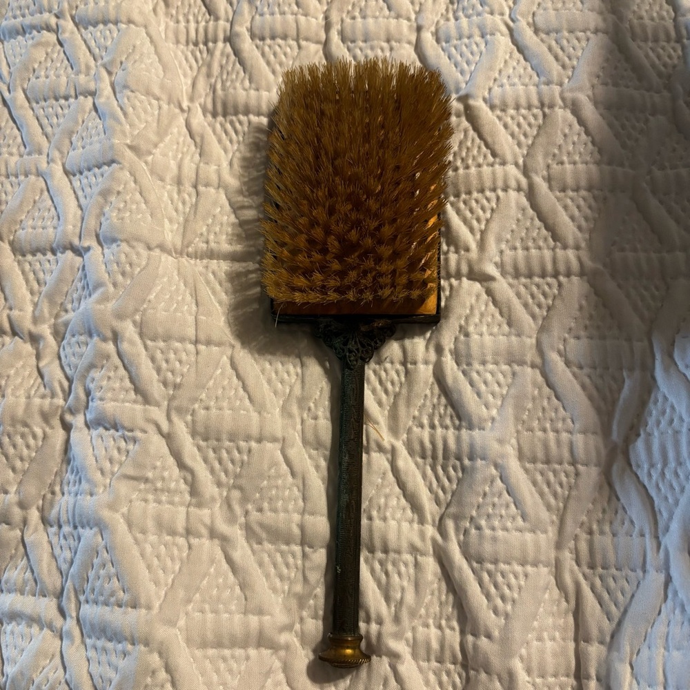 Vintage Handheld Brush With Decorative Art View 2